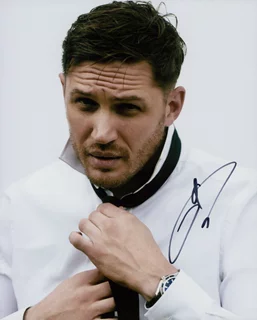 Tom Hardy autograph