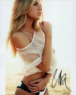 Charlotte McKinney autograph