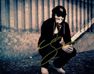 Charlie Scene autograph