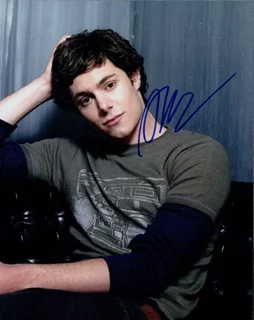 Adam Brody autograph
