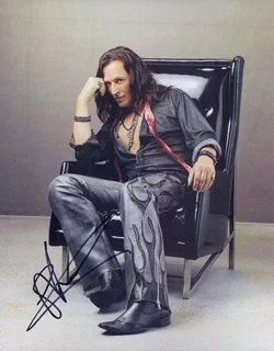 Steve Valentine autograph