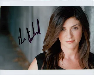 Gina Field autograph