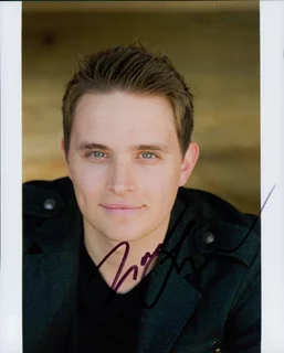 Zack Lively autograph