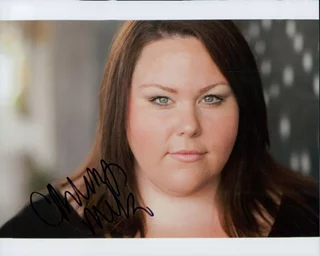 Chrissy Metz autograph