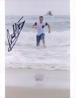 Ricardo Hurtado autograph