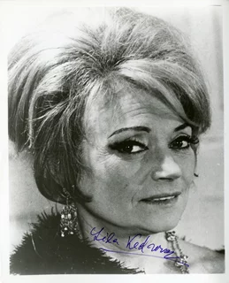 Lila Kedrova autograph