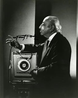 Yousuf Karsh autograph