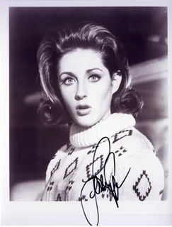 Lesley Gore autograph