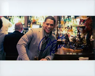 Charlie Barnett autograph