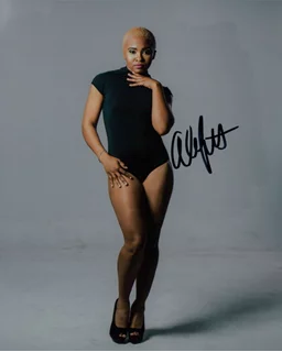 Alyse Rockett autograph