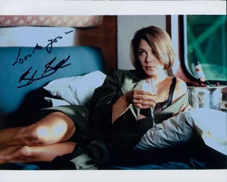 Brenda Bakke autograph