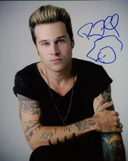 Ryan Cabrera autograph