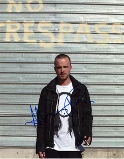 Aaron Paul autograph