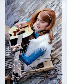 Serena Laurel autograph