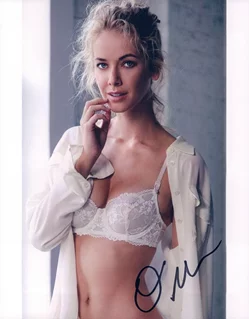 Olivia Jordan autograph