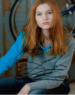 Serena Laurel autograph