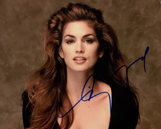 Cindy Crawford autograph