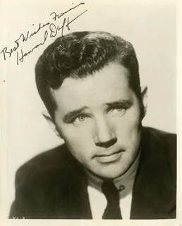 Howard Duff autograph