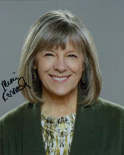 Mimi Kennedy autograph