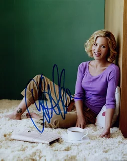 Christina Applegate autograph