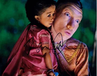 Naomi Grossman autograph