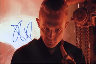 Robert Patrick autograph