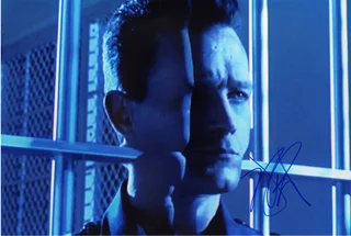 Robert Patrick autograph