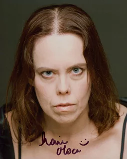 Maria Olsen autograph