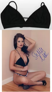 Shelly Lee autograph