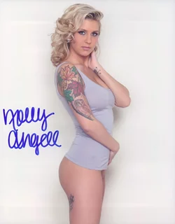 Holly Angell autograph