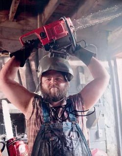 Tyler Labine autograph