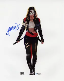 Karen Fukuhara autograph