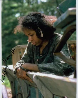 Lisa Gay Hamilton autograph