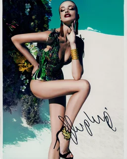 Stephanie Corneliussen autograph