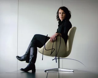 Noomi Rapace autograph