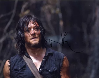 Norman Reedus autograph