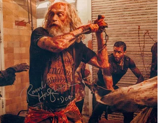 Russell Hodgkinson autograph