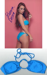 Leanna Decker autograph