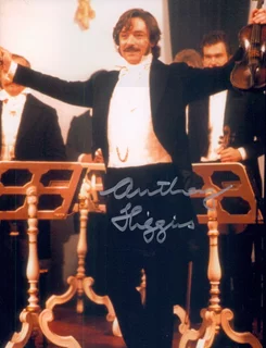 Anthony Higgins autograph