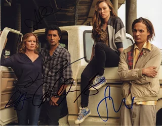 Fear The Walking Dead autograph