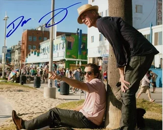 Dan Gilroy autograph