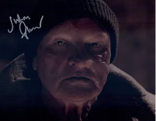 Julian Glover autograph