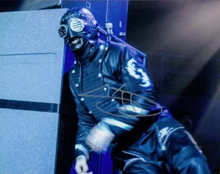 Sid Wilson autograph