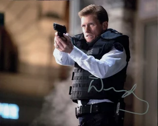 Denis Leary autograph