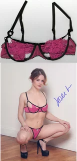 Josee Lanue autograph