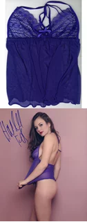 Hailee Fox autograph