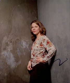 Lili Taylor autograph