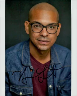 Yassir Lester autograph