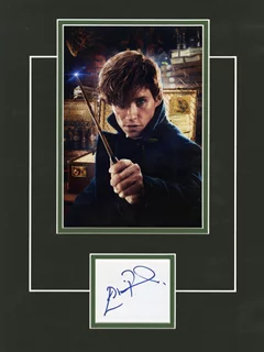 Eddie Redmayne autograph