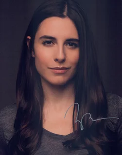 Marianne Rendon autograph